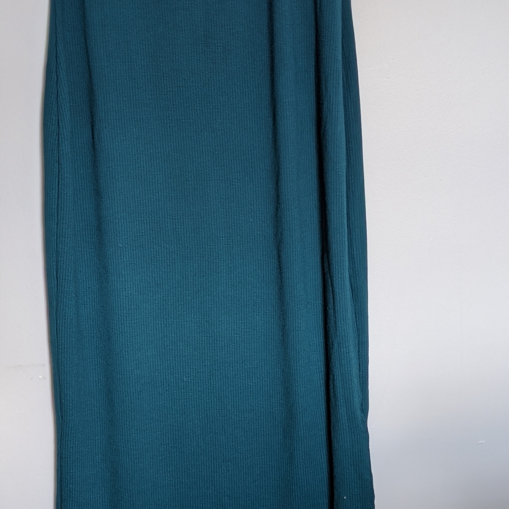 Plus Size Rib Knit Teal Maxi Dress - Picture 3 of 7